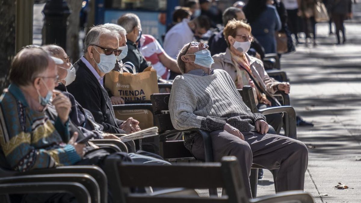 ¿Cuáles son las provincias con más contagios entre mayores de 65 años?