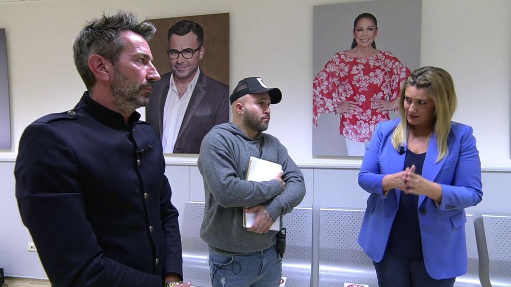 Kiko destapa a su madre con Carlota Corredera