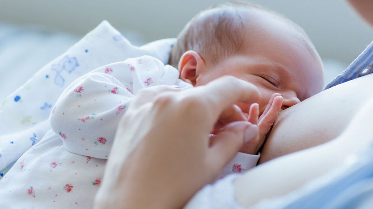 La lactancia será fundamental para tu bebé: cómo corregir el mal enganche al pecho.