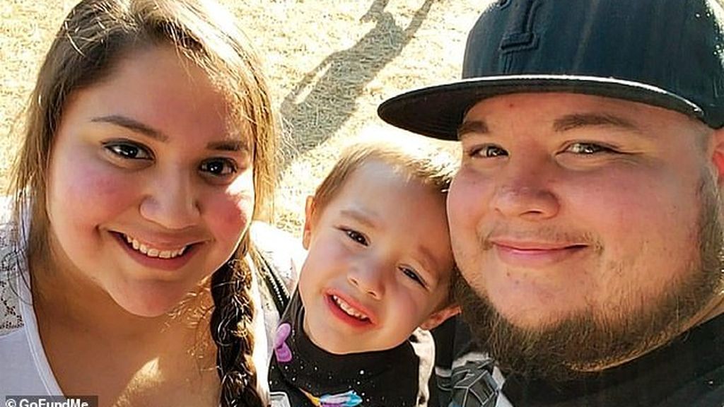 Conmoción por la muerte por covid de los dos padres de Raiden González, un niño de cuatro años Conmoción por la muerte por covid de los dos padres de Raiden González, un niño de cuatro años