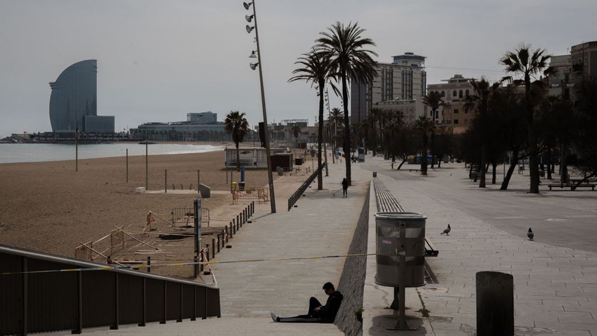 Desciende la presión hospitalaria en Cataluña pero los fallecimientos siguen aumentando: 67 muertes y 1.871 positivos más en el último día Desciende la presión hospitalaria en Cataluña pero los fallecimientos siguen aumentando: 67 muertes y 1.871 positivos más en el último día
