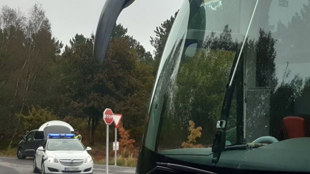 Un conductor de autobús escolar da positivo por cocaína en Galicia mientras transportaba a 23 niños Un conductor de autobús escolar da positivo por cocaína en Galicia mientras transportaba a 23 niños