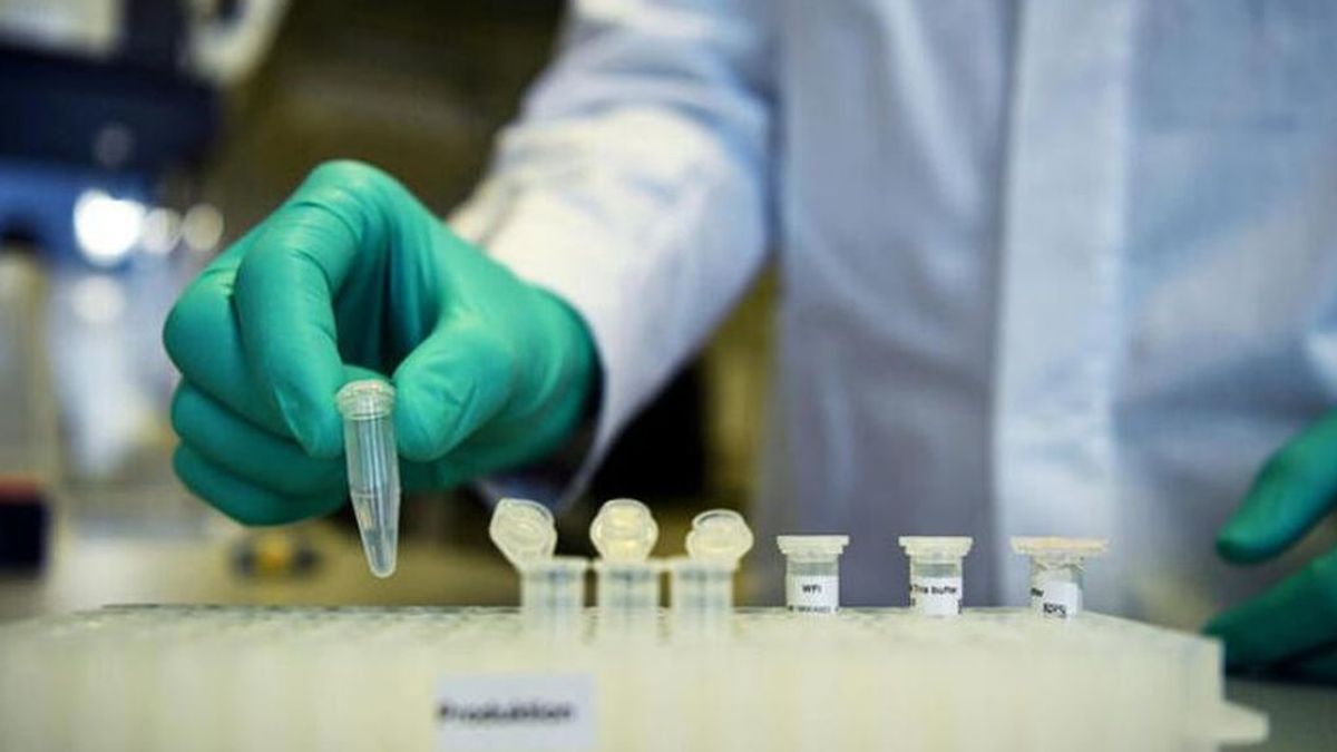 Última hora del coronavirus:  Investigadores británicos piensan en mezclar dos vacunas para alcanzar más eficacia