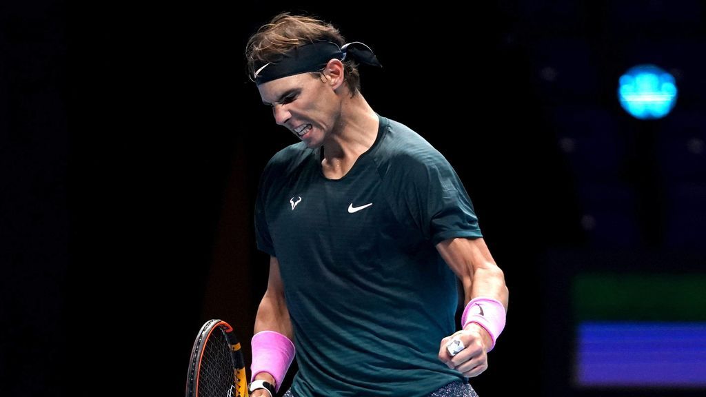 Rafa Nadal celebra u punto ante Rublev.