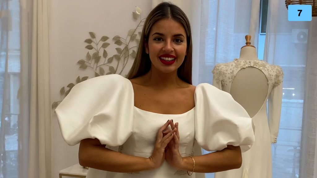 Natalia Osona se prueba vestidos de novia para su futura boda (1/2)