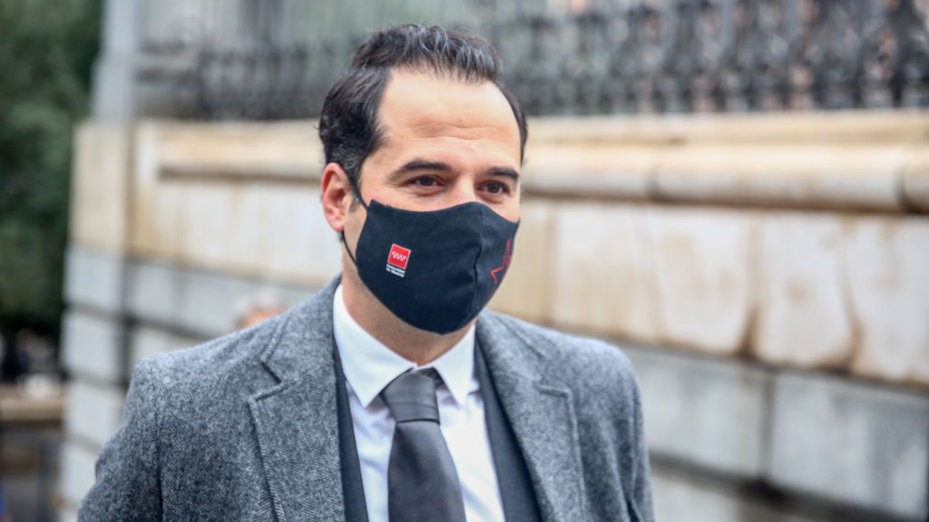 Aguado propone que toda la población de Madrid se haga un test de antígenos antes de Navidad Aguado propone que toda la población de Madrid se haga un test de antígenos antes de Navidad