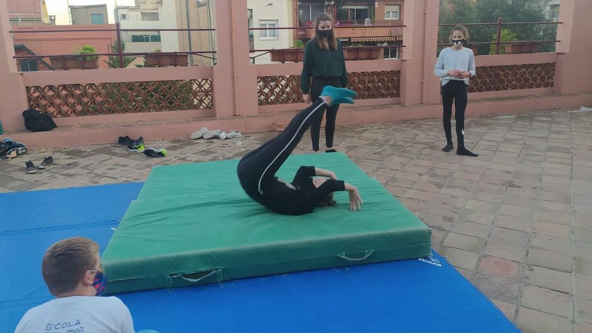 COVISPORT, la ingeniosa iniciativa de un colegio contra la prohibición de las extraescolares en Cataluña COVISPORT, la ingeniosa iniciativa de un colegio contra la prohibición de las extraescolares en Cataluña