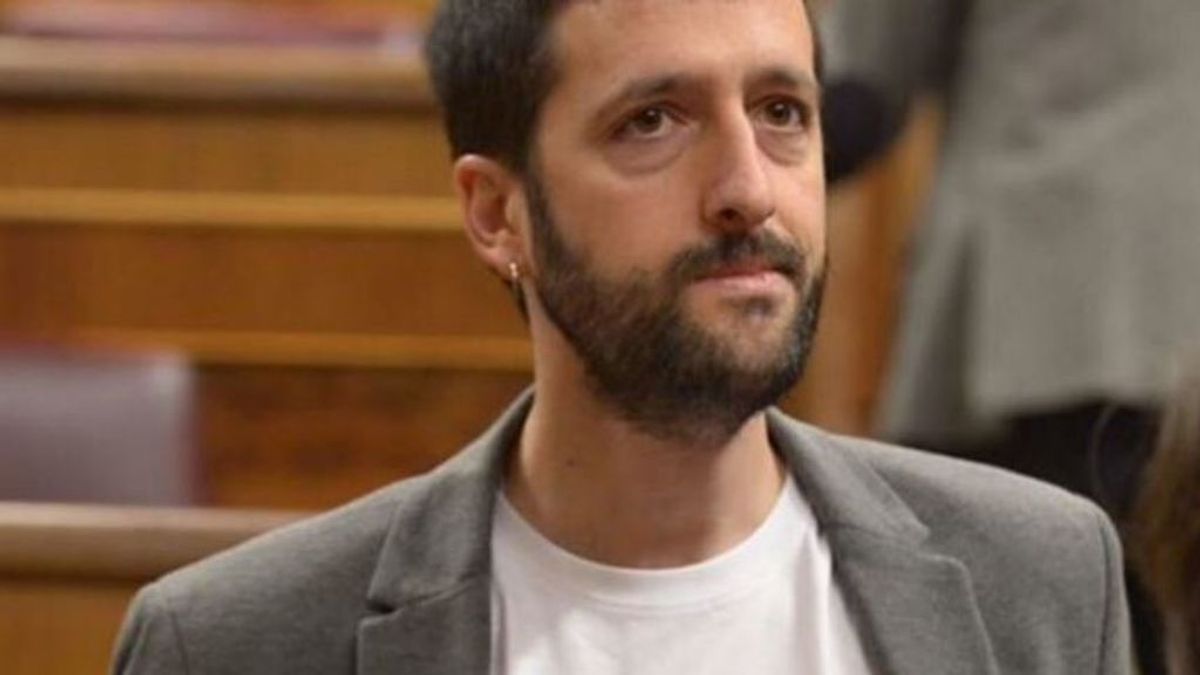El número dos de Podemos declara por los pagos a Neurona El número dos de Podemos declara por los pagos a Neurona