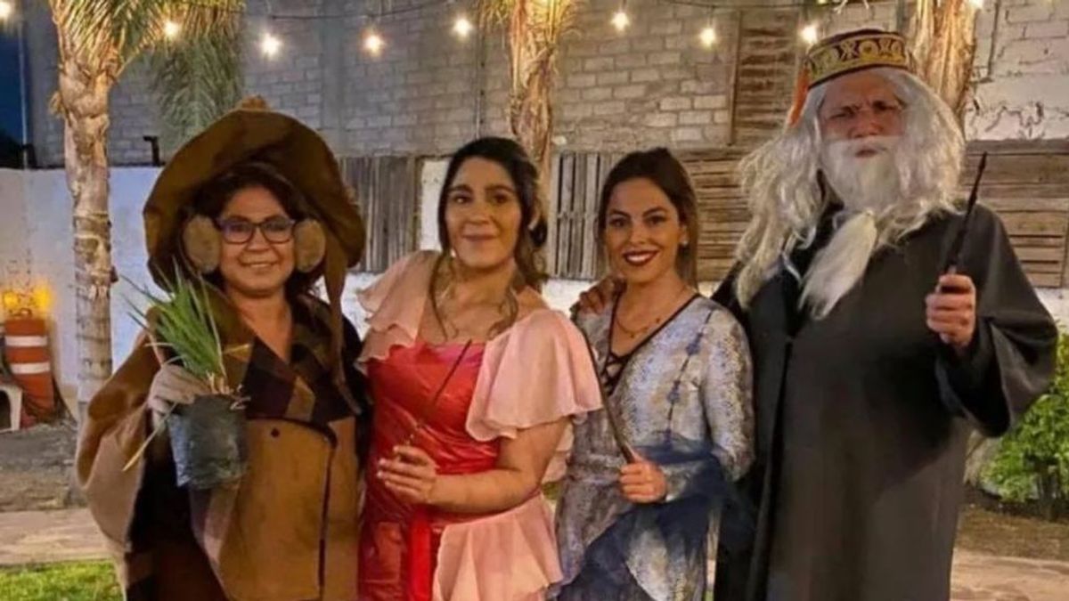 Convence a toda su familia para disfrazarse de Harry Potter: su fiesta se vuelve viral
