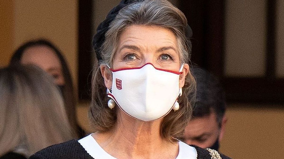 Oh là là: Las canas de Carolina de Mónaco confirman la moda que empezó Letizia Oh là là: Las canas de Carolina de Mónaco confirman la moda que empezó Letizia