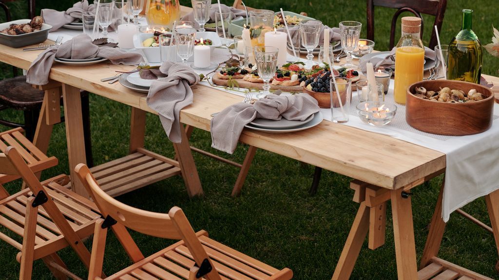 Comidas y cenas navideñas al aire libre para evitar contagios: ¿son una buena opción? Comidas y cenas navideñas al aire libre para evitar contagios: ¿son una buena opción?