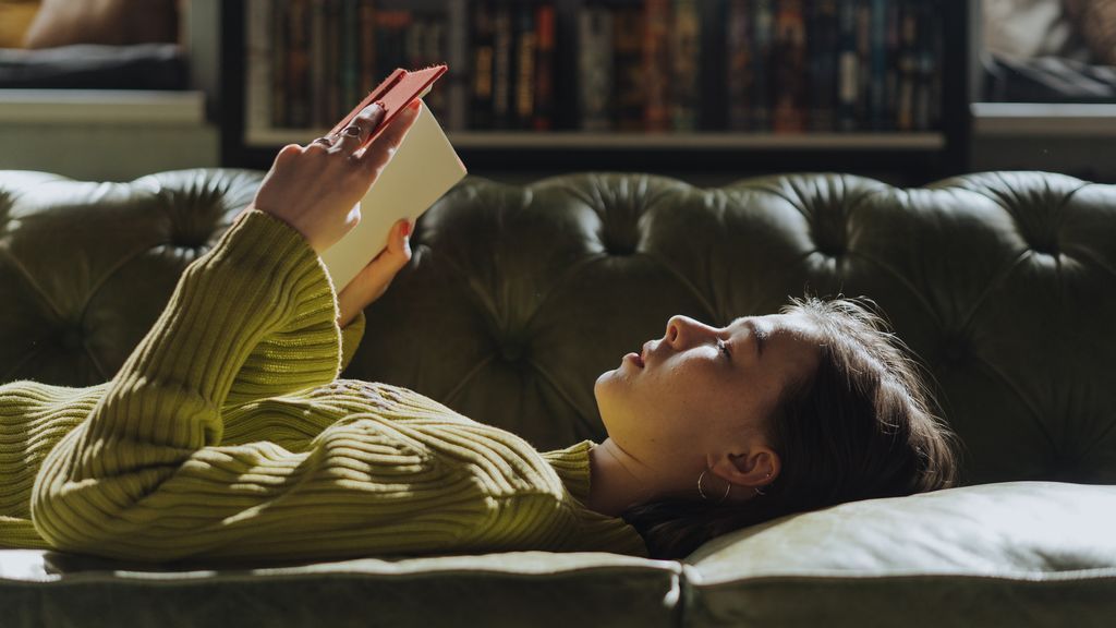 'Libroterapia': los beneficios de leer en tiempos de pandemia 'Libroterapia': los beneficios de leer en tiempos de pandemia