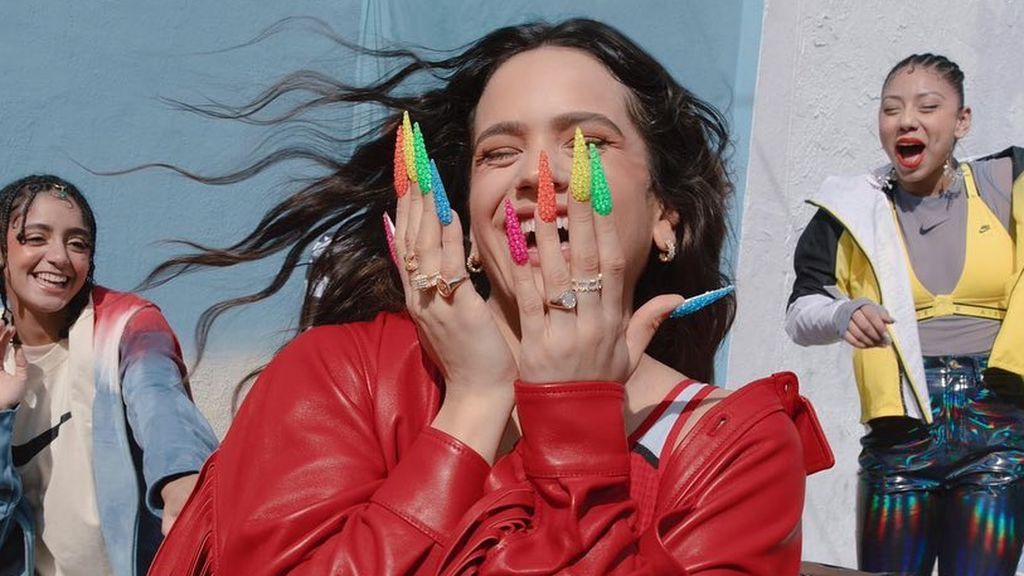 La reacción de Rosalía al enterarse de que había ganado tres premios Grammy Latinos