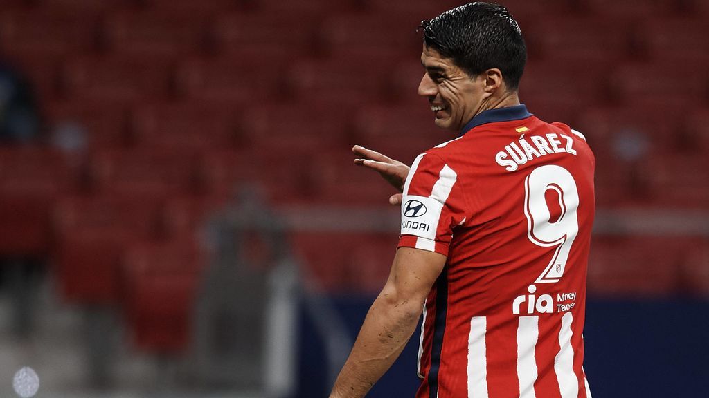 Luis Suárez en un partido con el Atlético.