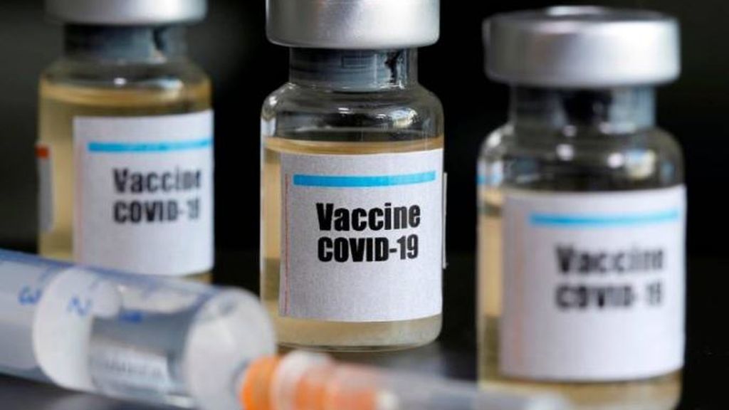 El plan de vacunación en España: Las comunidades quieren tener el mando