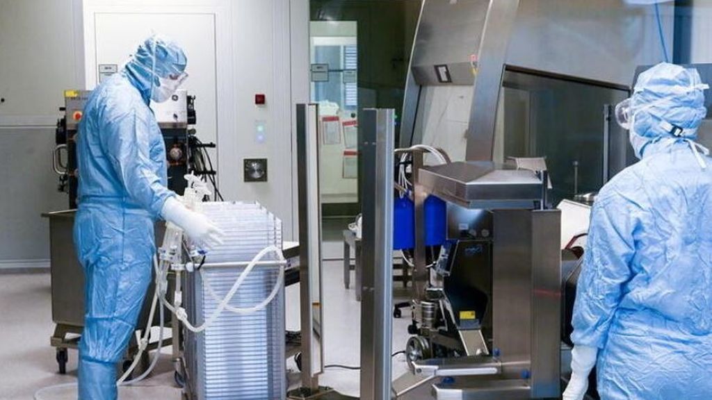 Europa prepara su plan de vacunación contra el coronavirus empezando por los mayores