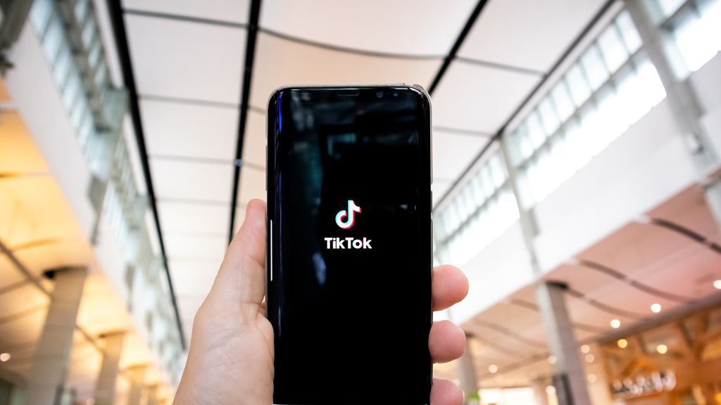 Fácil y rápido: cómo añadir texto temporal a un vídeo de TikTok