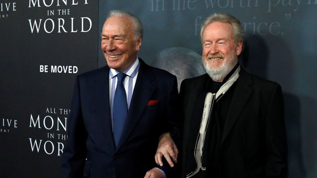 Christopher Plummer y Ridley Scott, en el estreno de 'Todo el dinero del mundo' (2017)