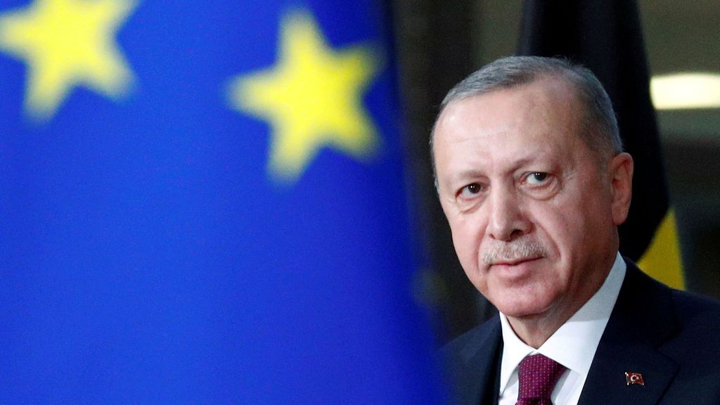 Turquía pierde su último “amigo” europeo y se enfrenta a sanciones Turquía pierde su último “amigo” europeo y se enfrenta a sanciones
