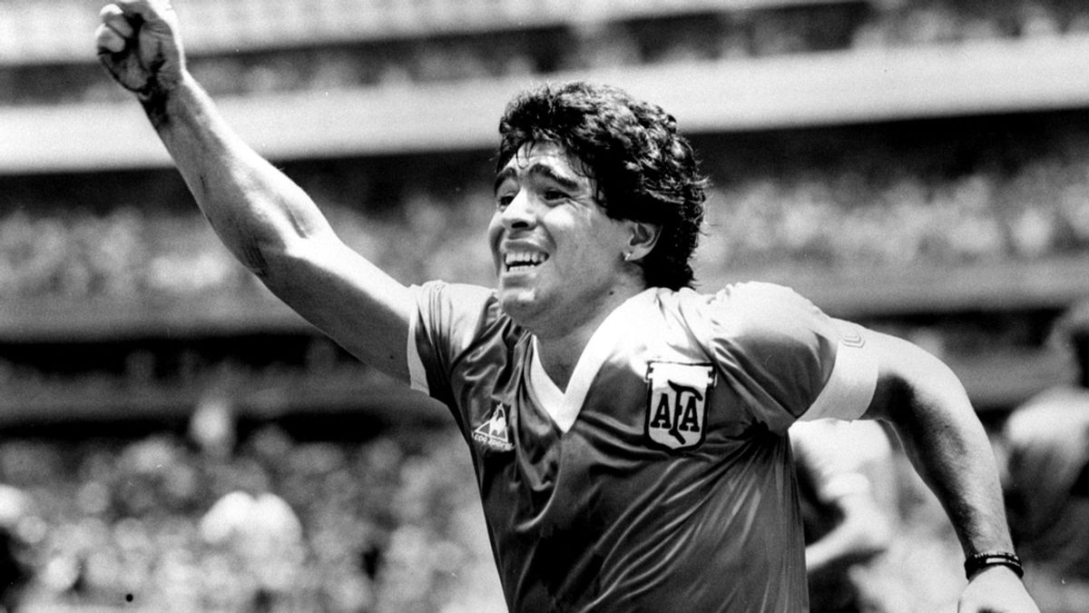 La vida de una leyenda en imágenes: eterno Maradona
