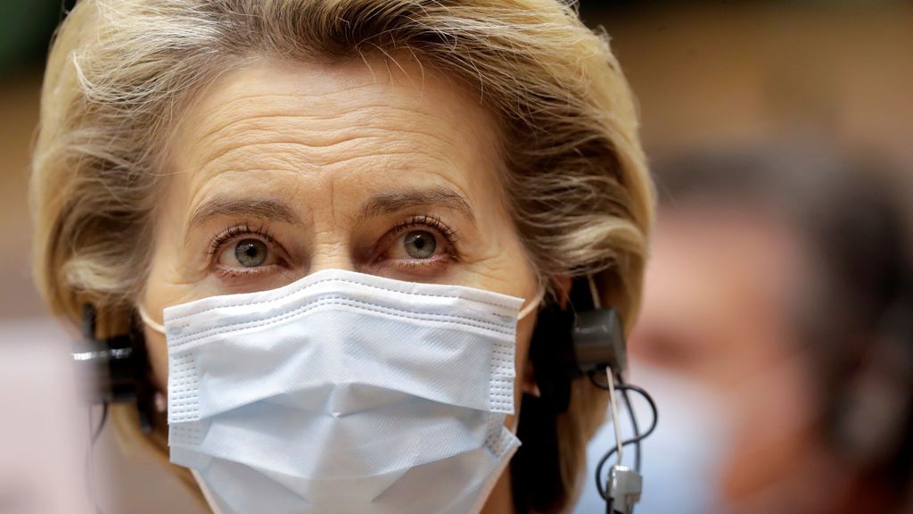 Von der Leyen: "Polonia y Hungría deberían ir al Tribunal europeo en vez de vetar el presupuesto" Von der Leyen: "Polonia y Hungría deberían ir al Tribunal europeo en vez de vetar el presupuesto"