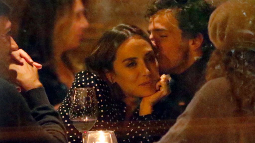 Tamara Falcó e Íñigo Onieva comparten confidencias en el restaurante