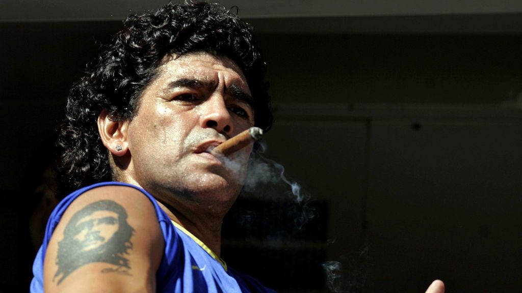 La vida de excesos de Maradona