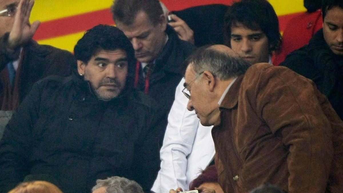 Maradona y su paso por el Barça: luces y sombras del mejor jugador del mundo en la ciudad condal