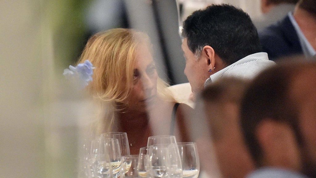 Diego Maradona con Cristina Sinagra