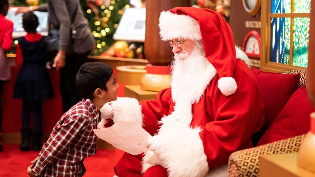 Boris Johnson responde a la pregunta más repetida entre los niños: ¿habéis pensado en la llegada de Santa Claus?