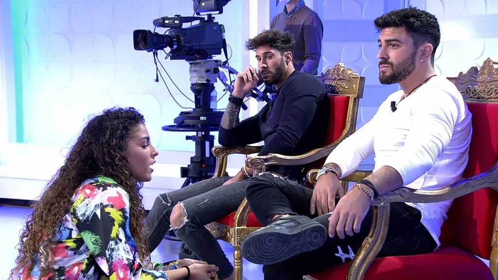 Josué ha 'pillado' a Zoe insultándole