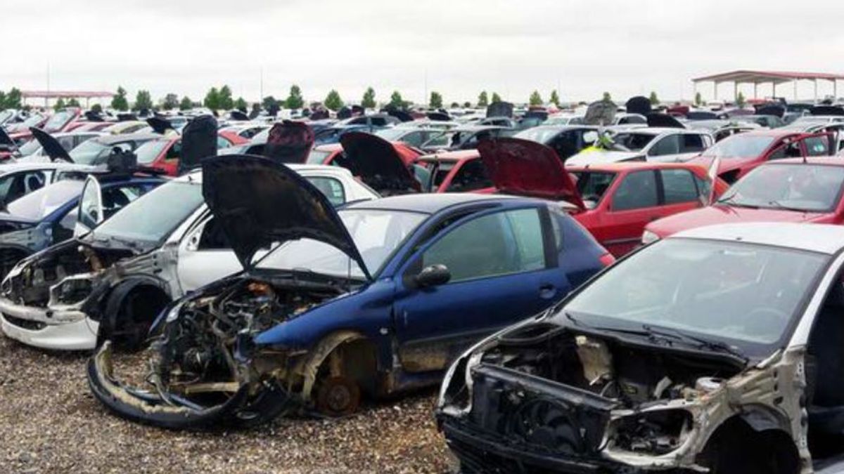 La DGT declara la guerra a los coches zombies La DGT declara la guerra a los coches zombies