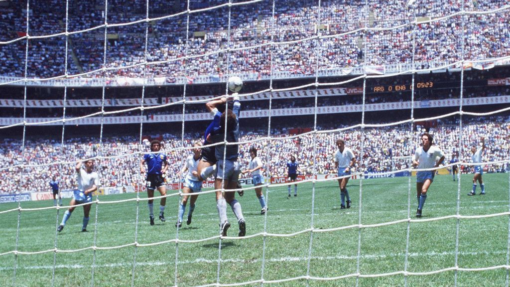 Peter Shilton, el portero al que Maradona marcó con la mano: "Nunca me pidió perdón, le habría estrechado la mano"