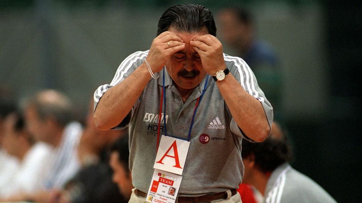 Juan de Dios Román, en estado crítico tras sufrir un derrame cerebral: el mundo del deporte se vuelca con él Juan de Dios Román, en estado crítico tras sufrir un derrame cerebral: el mundo del deporte se vuelca con él