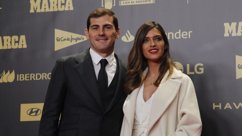 Iker Casillas y Sara Carbonero sobre el infarto del portero: "Me habría quedado en el sitio" Iker Casillas y Sara Carbonero sobre el infarto del portero: "Me habría quedado en el sitio"