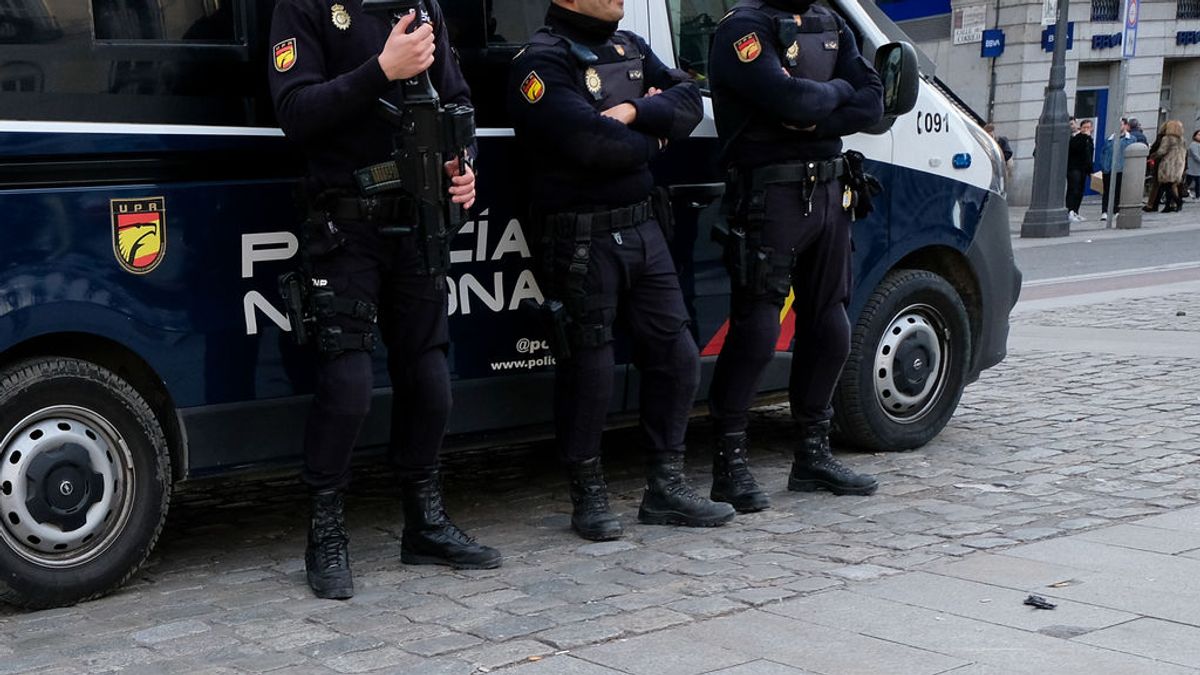 Desmantelada una fiesta ilegal con 67 personas en un polígono de Madrid