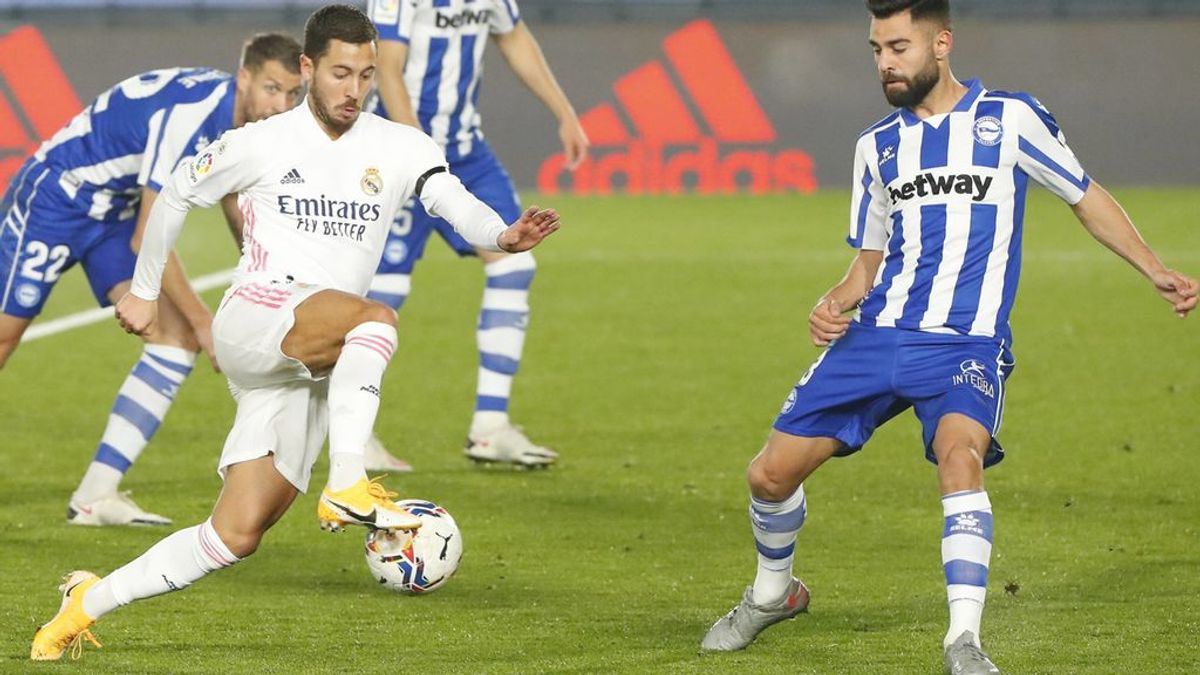 Preocupación en el Real Madrid por la ‘caza’ continuada a Hazard: "Es difícil que así esté a tope" Preocupación en el Real Madrid por la ‘caza’ continuada a Hazard: "Es difícil que así esté a tope"