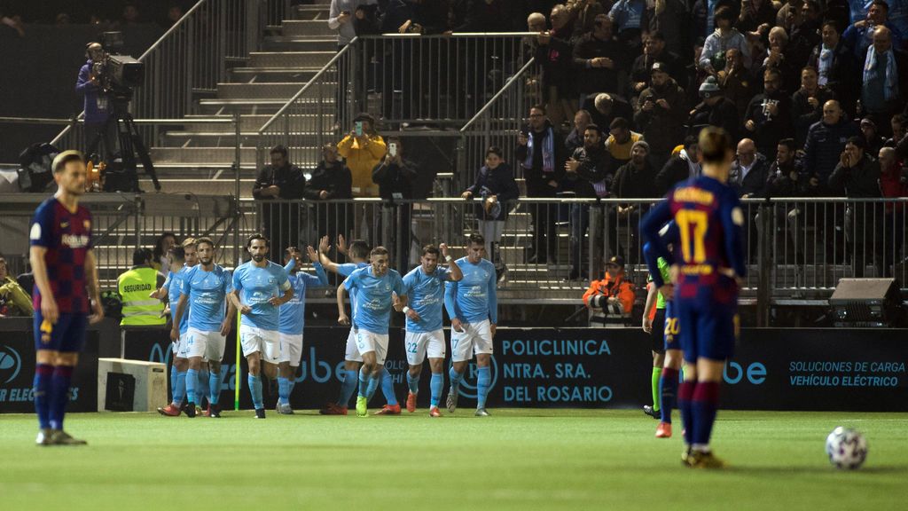Partido del Ibiza (Tercera) contra el Barça (Primera)