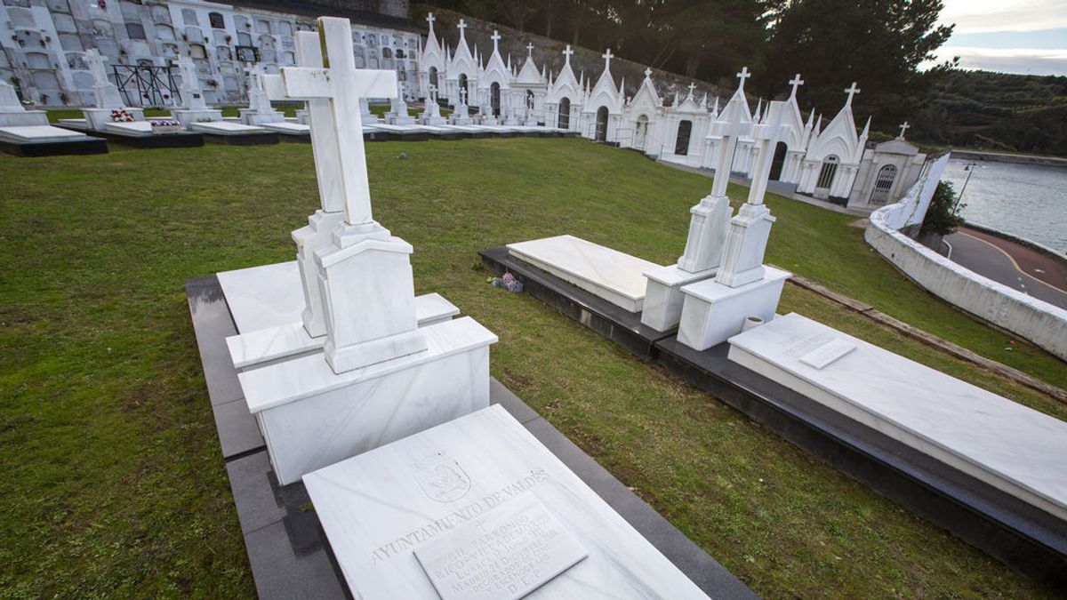 Noviembre se convierte en el mes más letal de la pandemia en Andalucía, Asturias, Murcia y Aragón Noviembre se convierte en el mes más letal de la pandemia en Andalucía, Asturias, Murcia y Aragón