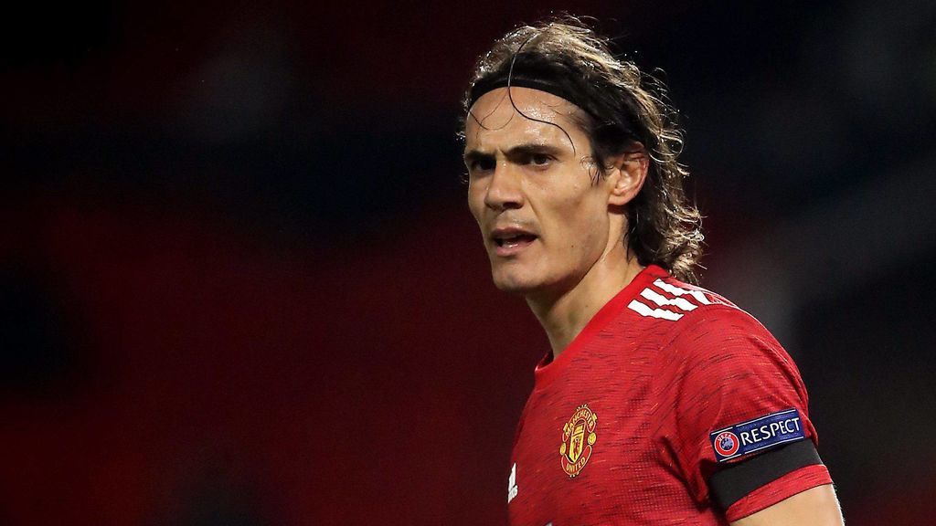 "Gracias negrito": las palabras del futbolista Cavani que generan debate en Inglaterra al considerarlas 'racistas' "Gracias negrito": las palabras del futbolista Cavani que generan debate en Inglaterra al considerarlas 'racistas'