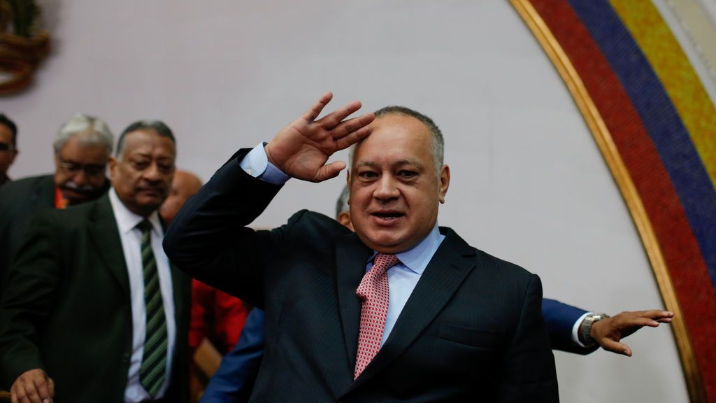 Cabello a las mujeres venezolanas: "no den de comer a sus maridos" si no acuden a votar Cabello a las mujeres venezolanas: "no den de comer a sus maridos" si no acuden a votar