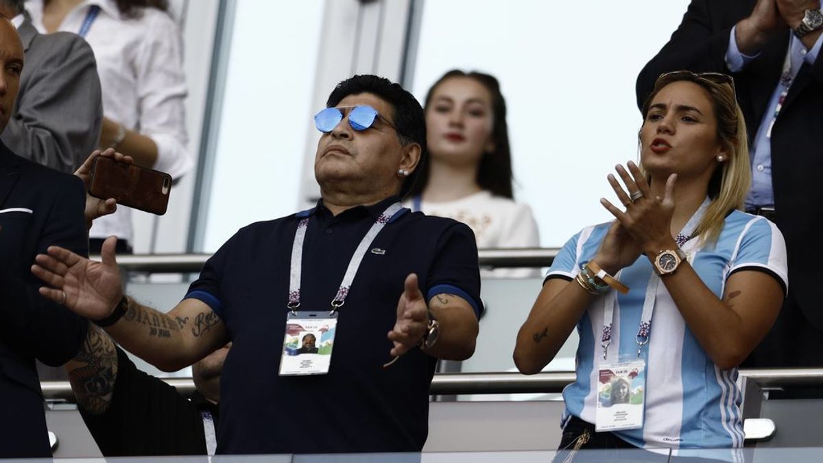 Maradona no tenía el alta médica para salir del hospital tras la operación: "Debería haber ingresado en un centro de rehabilitación" Maradona no tenía el alta médica para salir del hospital tras la operación: "Debería haber ingresado en un centro de rehabilitación"