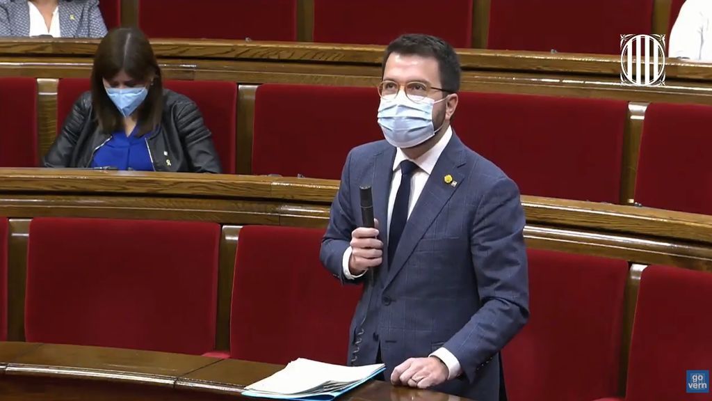 Celebraciones de 10 personas y toque de queda a la 1:30h, el plan de Cataluña para Navidad Celebraciones de 10 personas y toque de queda a la 1:30h, el plan de Cataluña para Navidad