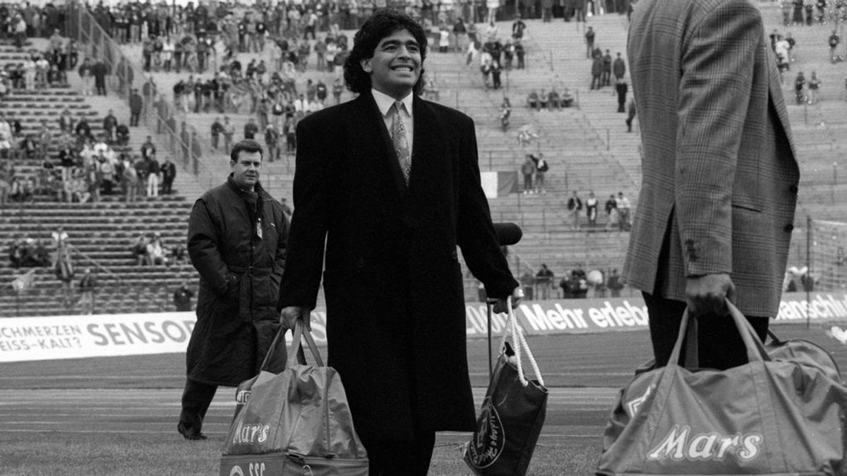 La dura confesión del abogado de la enfermera que trataba a Maradona: "La echó porque era un impedimento para consumir" La dura confesión del abogado de la enfermera que trataba a Maradona: "La echó porque era un impedimento para consumir"