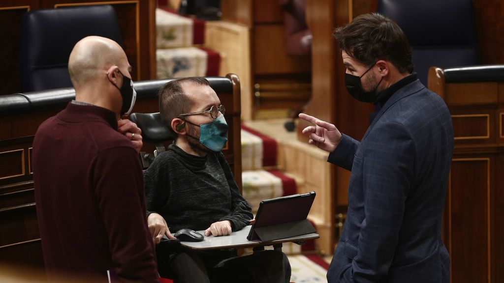 Una enmienda a favor de la recuperación de empleo industrial une a PP, Vox, Bildu y ERC Una enmienda a favor de la recuperación de empleo industrial une a PP, Vox, Bildu y ERC