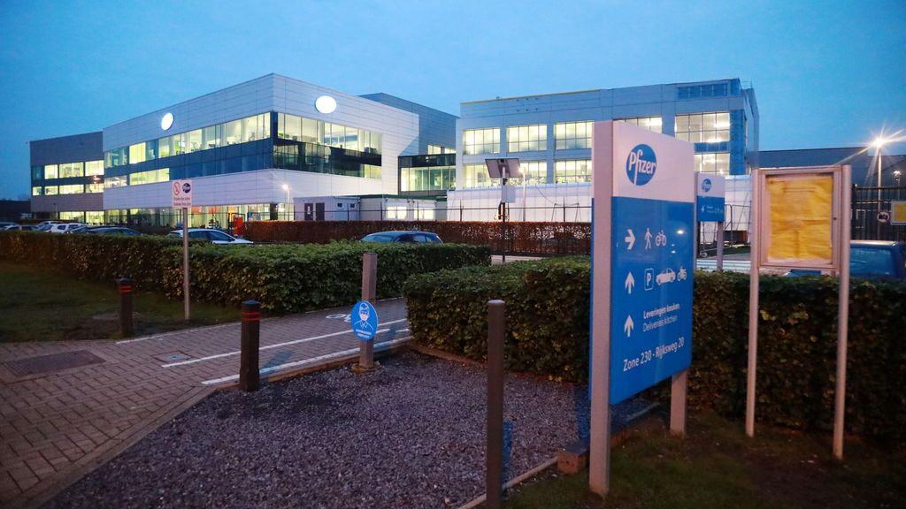La ciudad belga de Puur alberga la planta estratégica de Pfizer donde se fabrican las vacunas