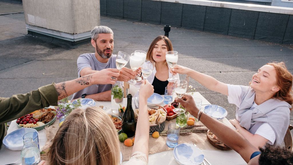 10 trucos para rechazar las cenas navideñas en la era COVID