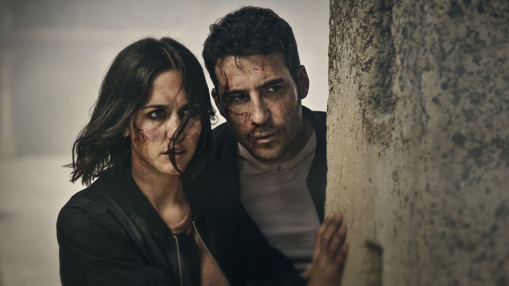 Megan Montaner y Miguel Ángel Silvestre, dos de los protagonistas de la serie