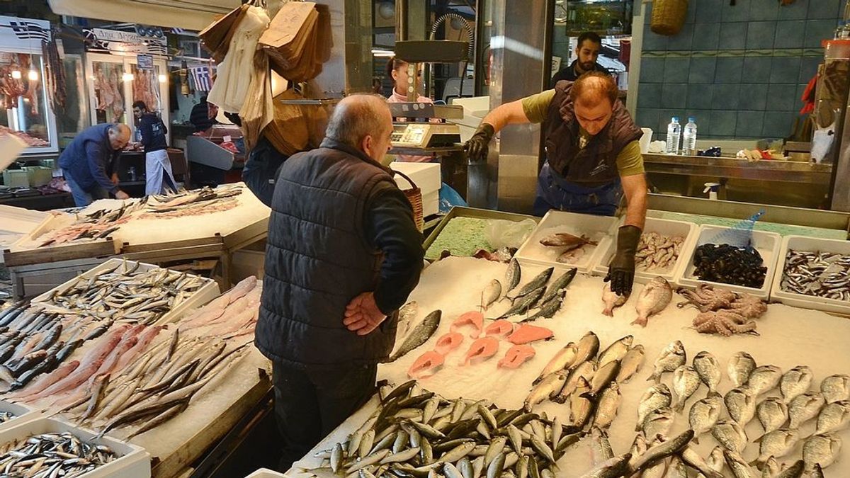 Las angulas, la pularda y el redondo de ternera suben su precio hasta un 38% de cara a Navidad Las angulas, la pularda y el redondo de ternera suben su precio hasta un 38% de cara a Navidad