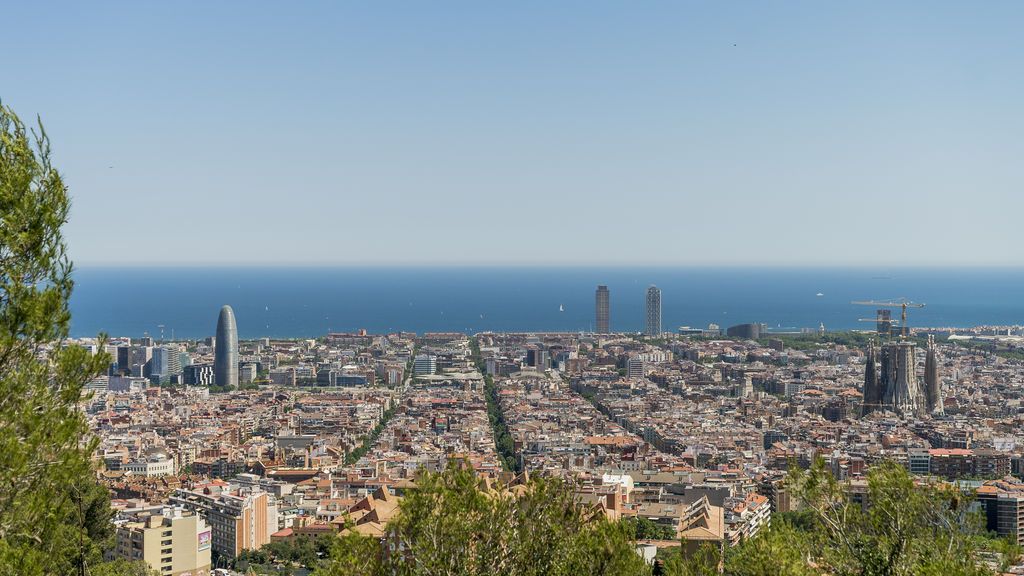 Cataluña congela su desescalada: lo que los catalanes seguirán sin poder hacer Cataluña congela su desescalada: lo que los catalanes seguirán sin poder hacer